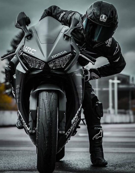 MMS club de motocicliști Chișinau